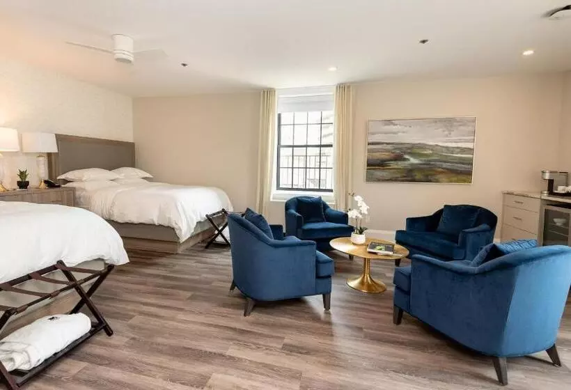 酒店 The Glenerin Inn