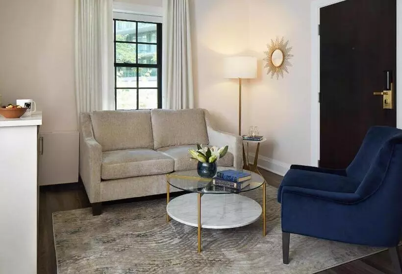 酒店 The Glenerin Inn