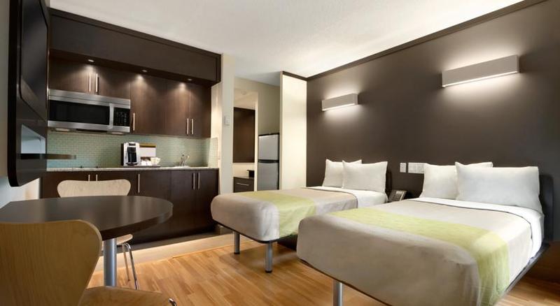 Studio 6 Downtown Toronto