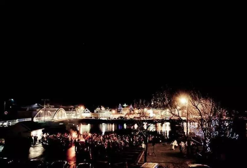 Bed and Breakfast Lanes Privateer Inn