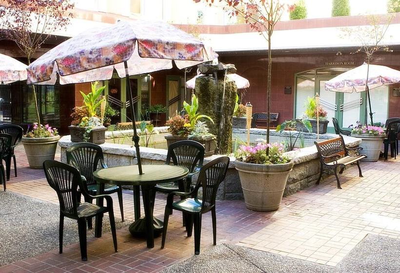 酒店 Harrison Lake