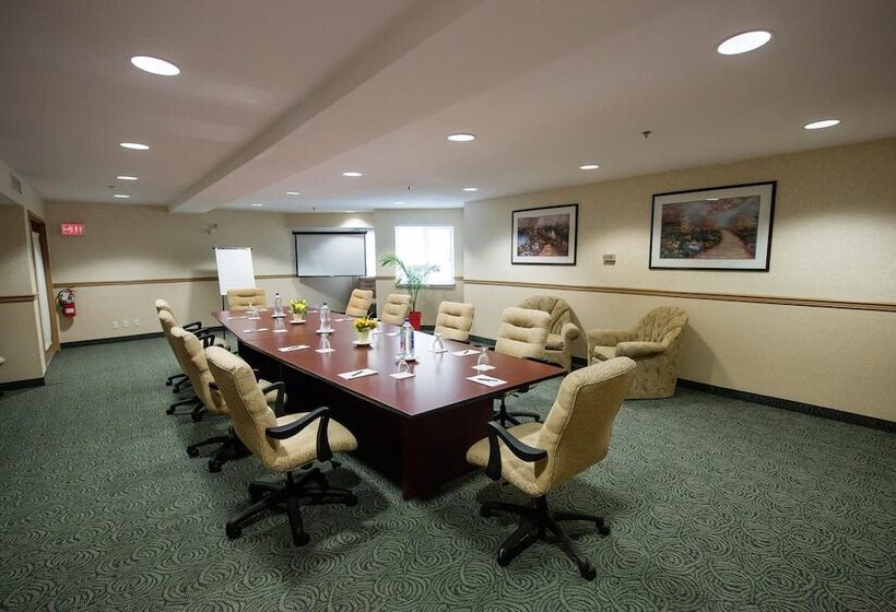 酒店 Harrison Lake