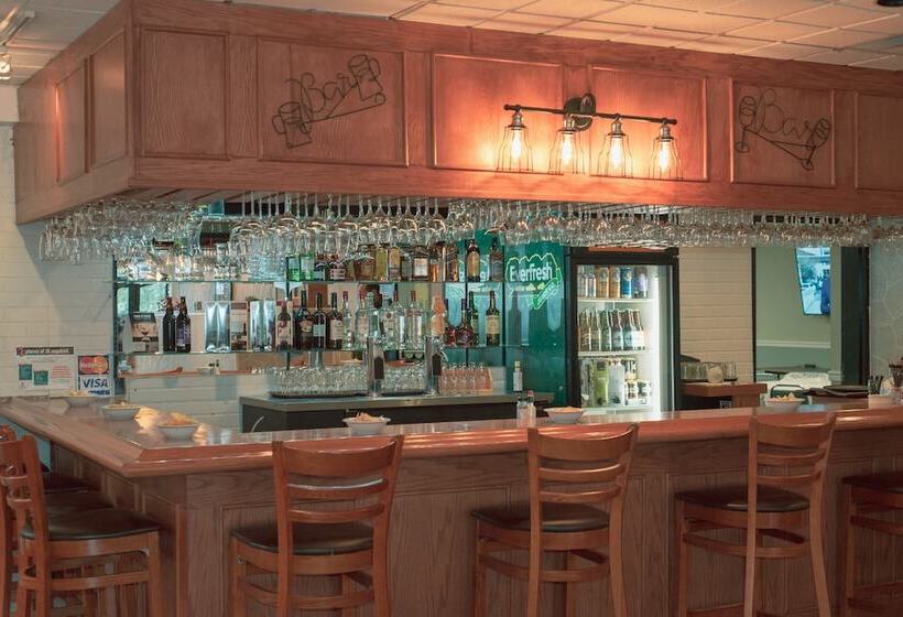 酒店 Harrison Lake