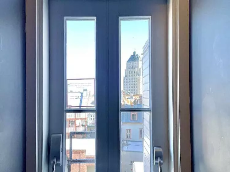 Отель Manoir D Auteuil