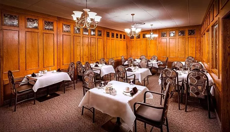 فندق Days Inn & Conference Centre By Wyndham Camrose Norsemen