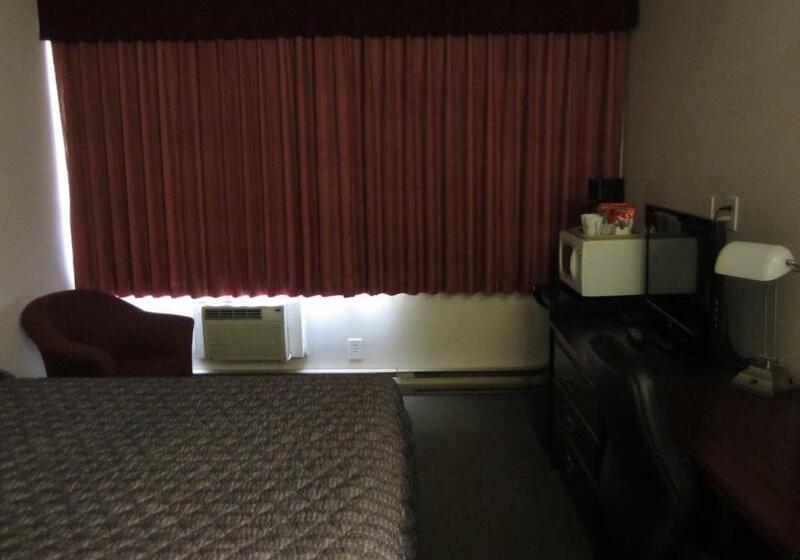 هتل Sandman Inn Kamloops