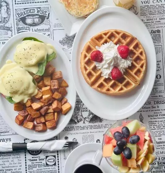 فندق Travelodge By Wyndham Dawson Creek