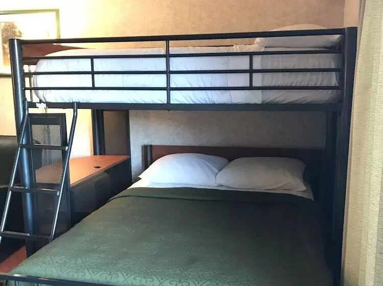 Otel Travelodge By Wyndham Hope