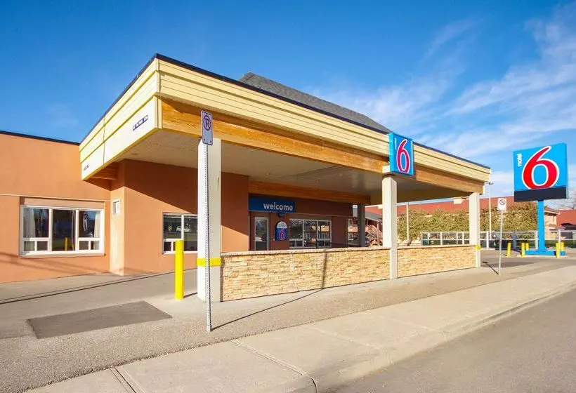 Motel 6lethbridge, Ab