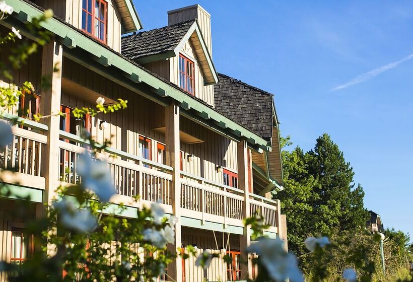 Resort Painter S Lodge, Trademark Collection By Wyndham