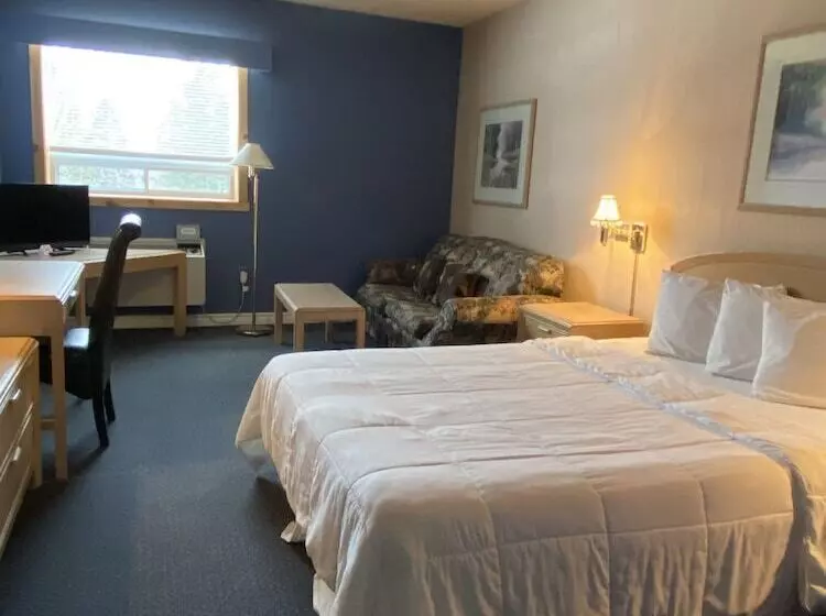 Riverside Resort & Conference Centre