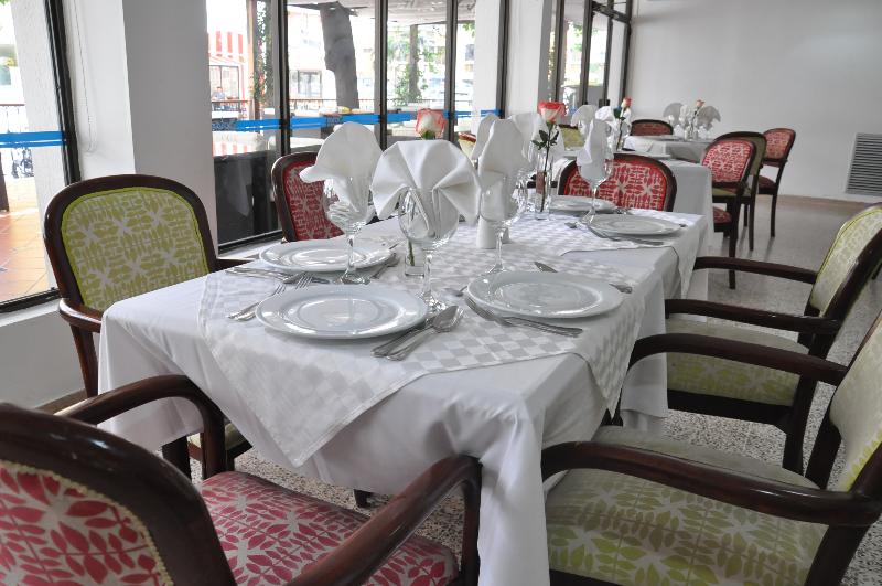 هتل Arhuaco Rodadero