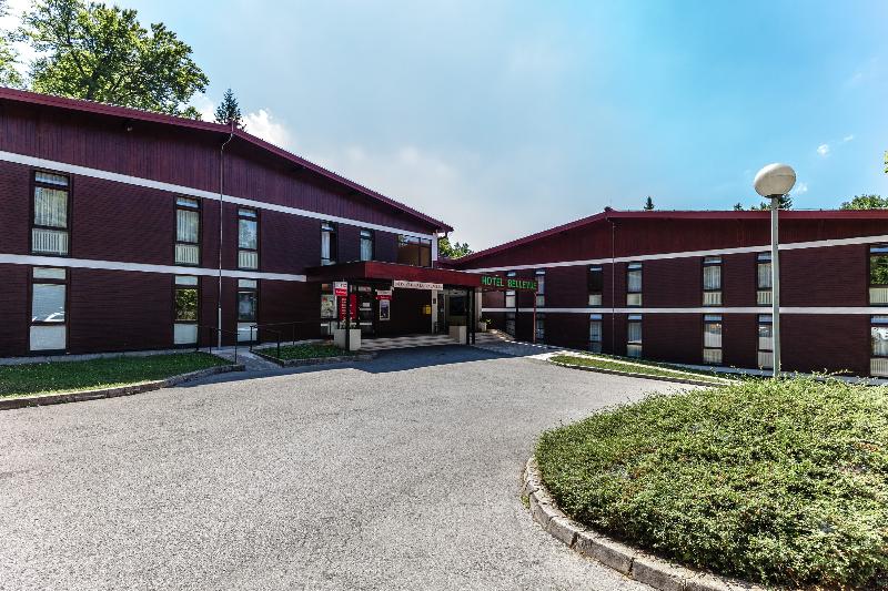 בית מלון כפרי Bellevue