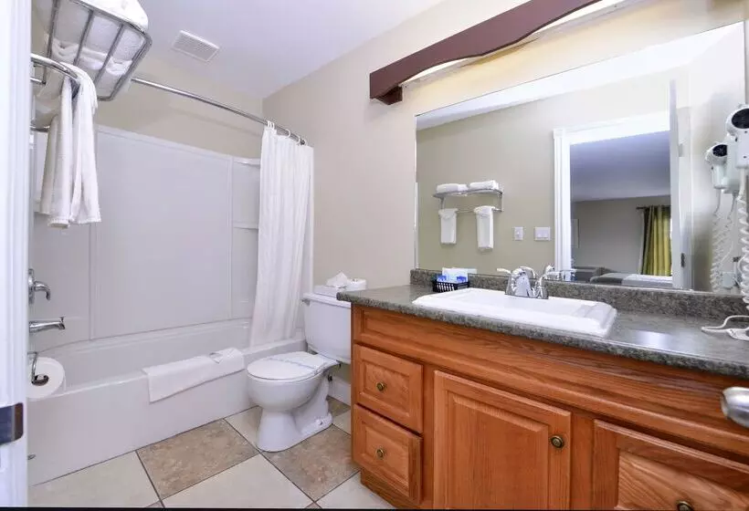 酒店 Canadas Best Value Inn & Suites Charlottetown