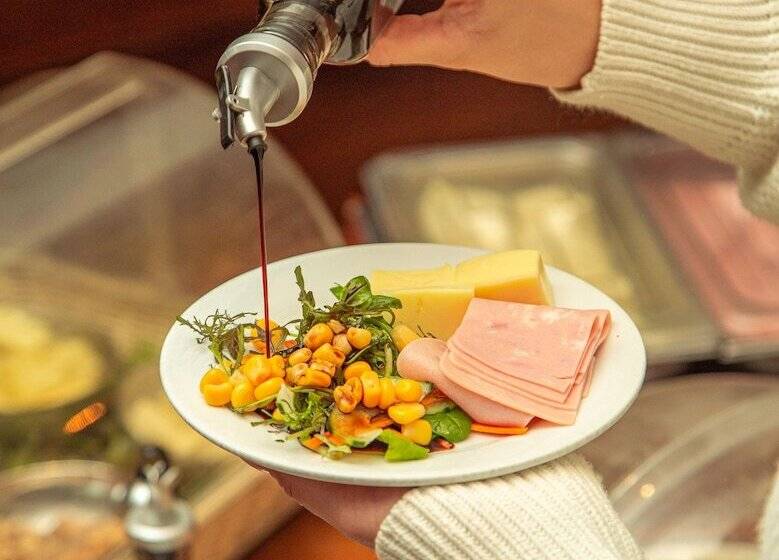 בית מלון כפרי Poblado Plaza