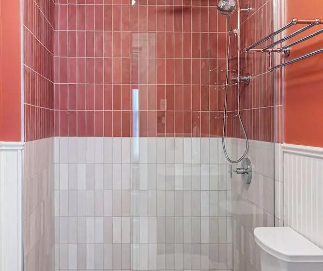 ホテル Trinity House Inn