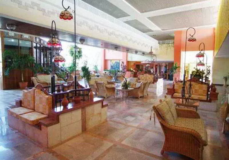 Hotelli Tuxpan Cubanacan