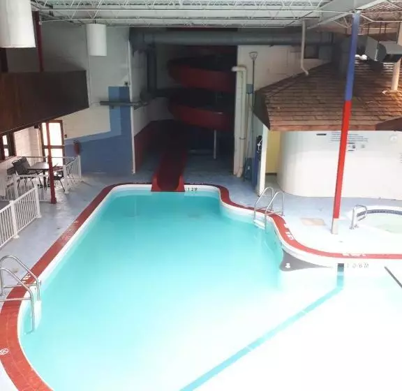 ホテル Westwood Inn  And Indoor Water Park