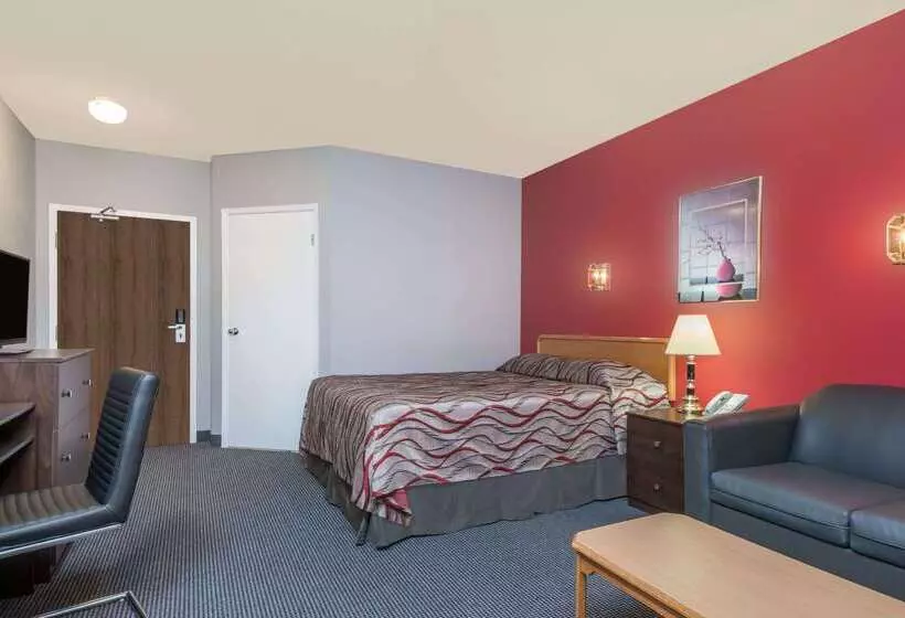 מוטל Super 8 By Wyndham Mt Hope Hamilton Intl Arpt On