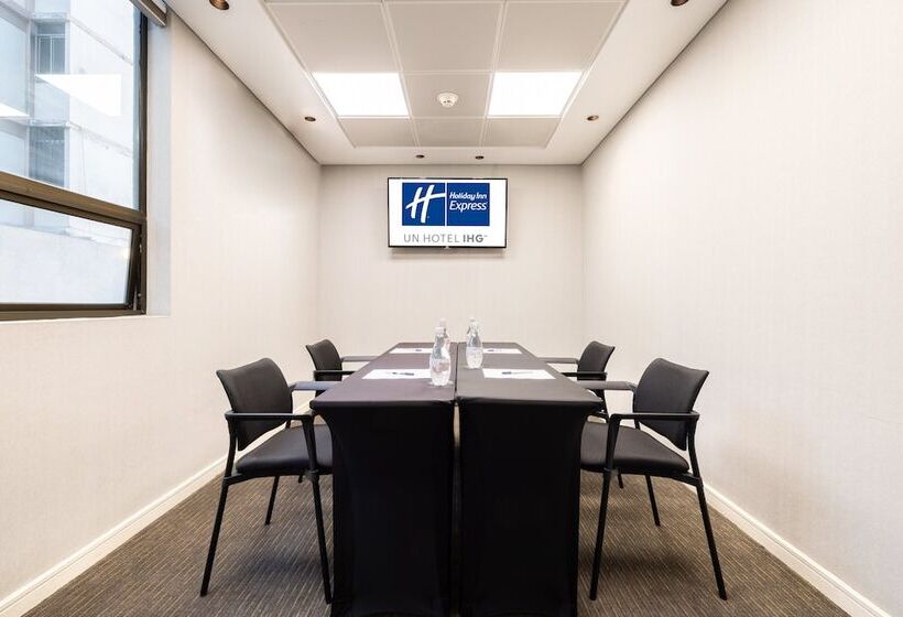 هتل Holiday Inn Express Antofagasta, An Ihg