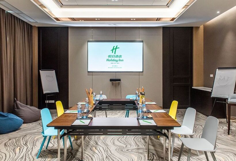 בית מלון כפרי Holiday Inn Wuhan Riverside, An Ihg