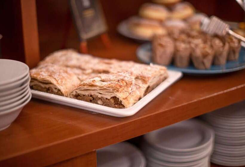 هتل Meteor Plaza Prague