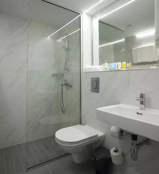 فندق Pefkos City