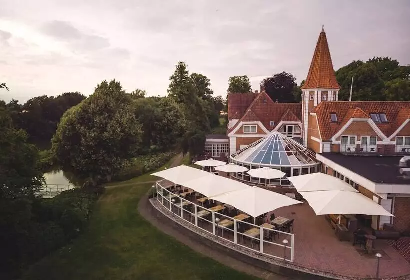 Отель Sørup Herregaard