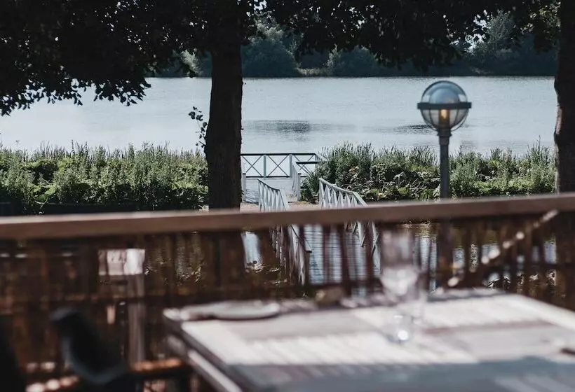 Отель Sørup Herregaard