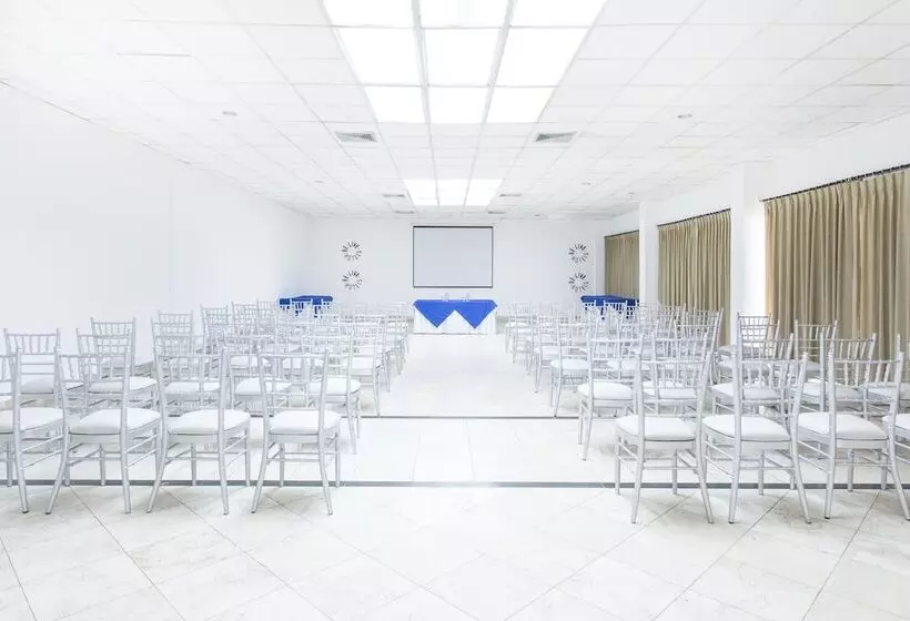 Отель Hamaca Garden