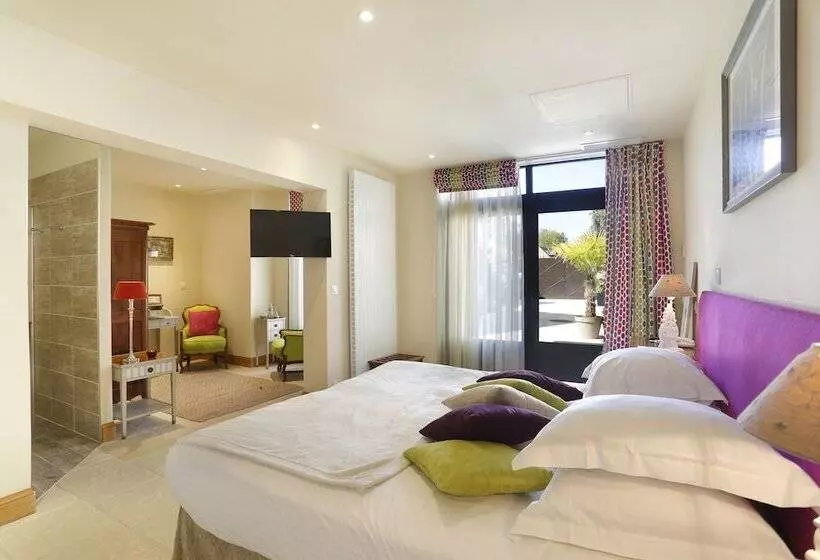 Отель Auberge Du Bon Laboureur Chenonceaux