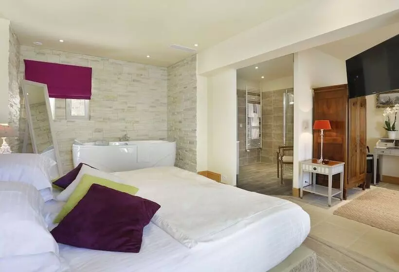 Отель Auberge Du Bon Laboureur Chenonceaux