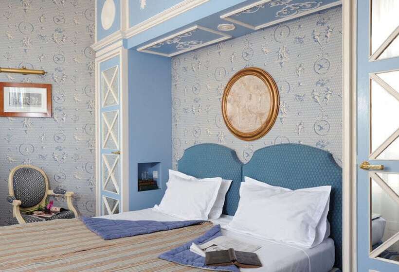 هتل Des Grands Hommes