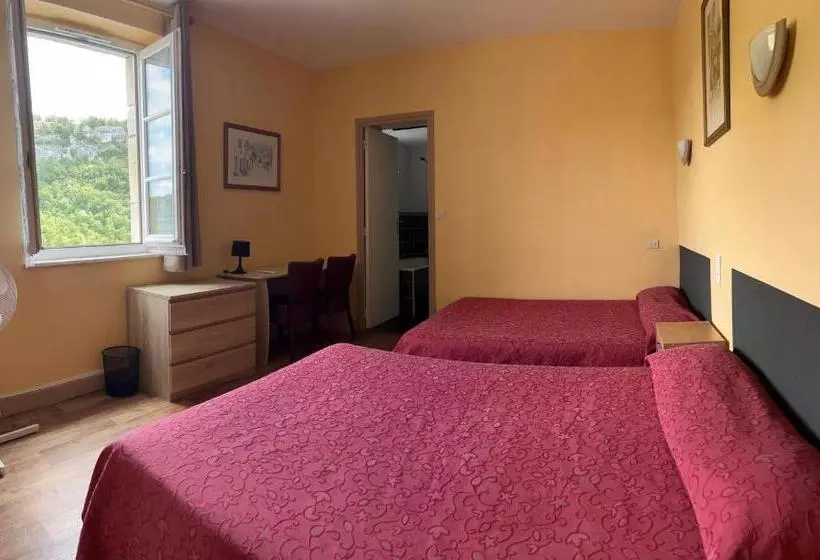 Отель Du Lion D Or