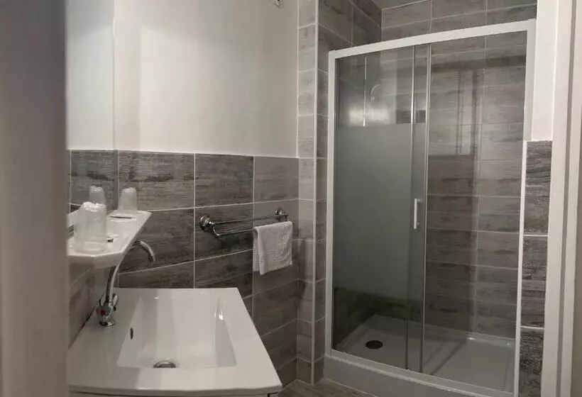 Отель Du Lion D Or