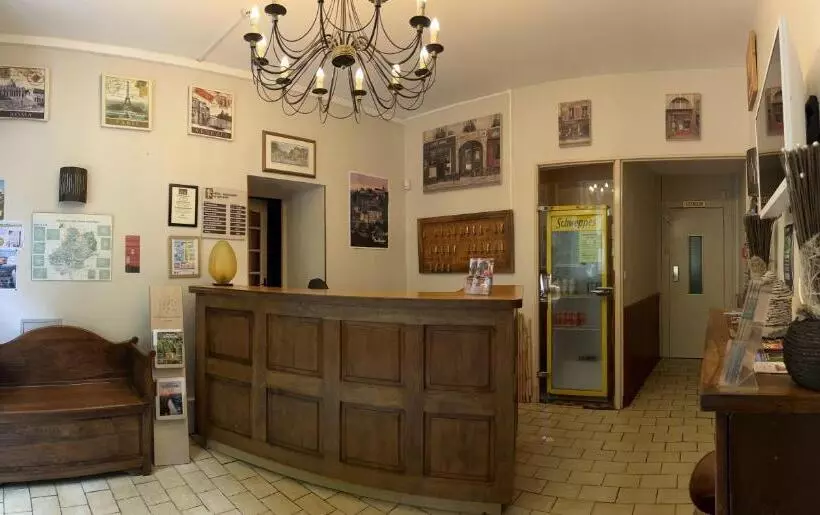 Отель Du Lion D Or