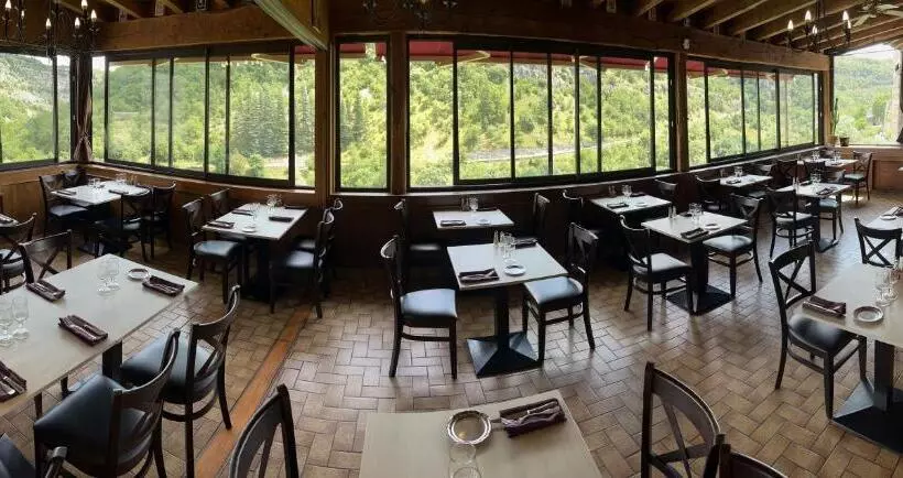 Отель Du Lion D Or