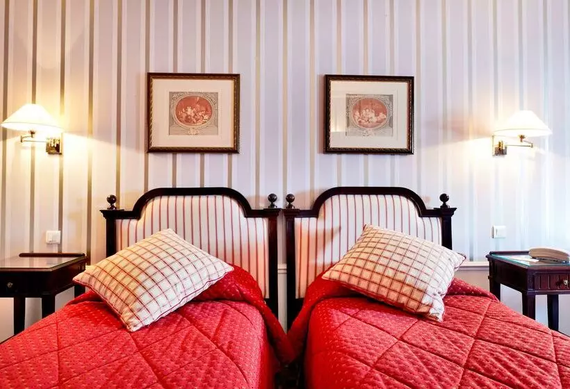 ホテル Golden Tulip  Washington Opera