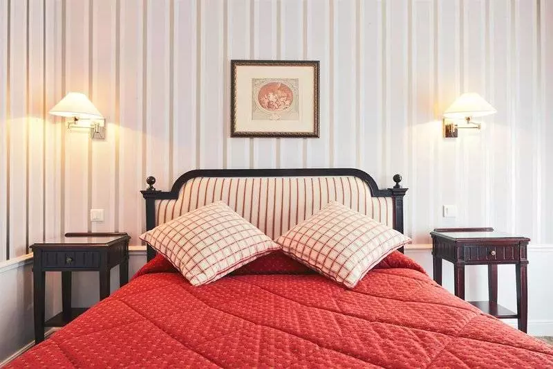 ホテル Golden Tulip  Washington Opera