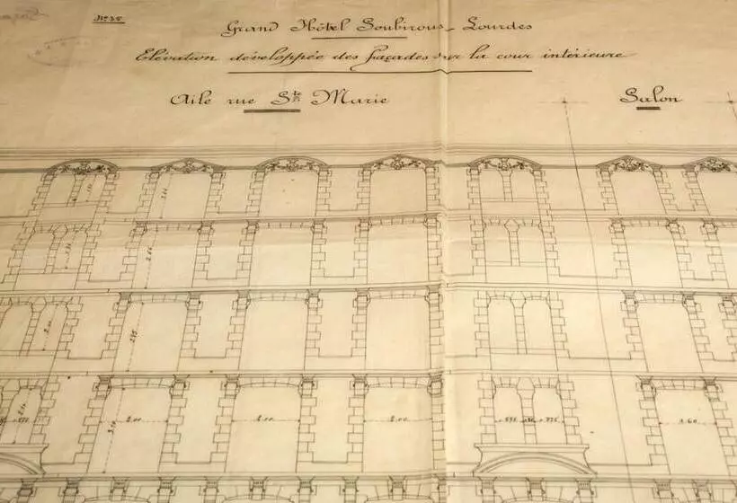 酒店 Grand Hôtel Moderne