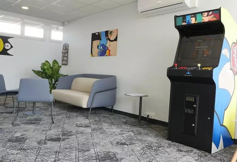 ホテル Ibis Styles Poitiers Nord