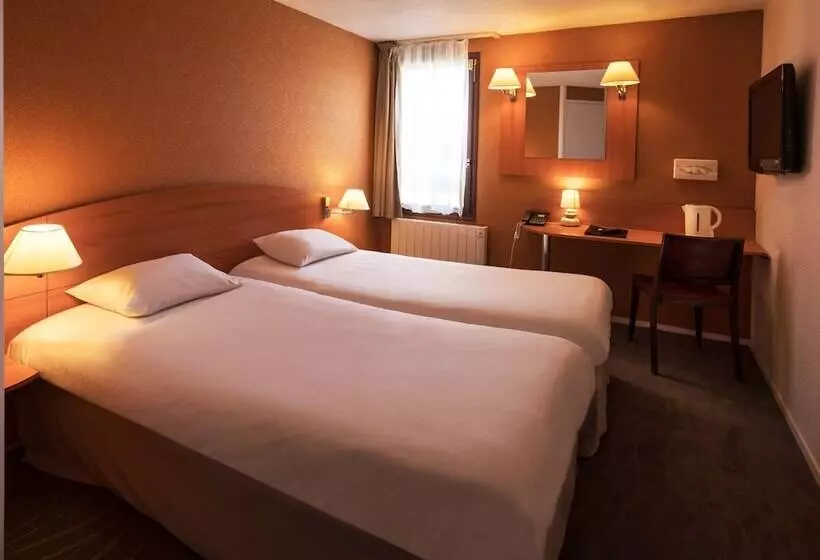 酒店 Hôtel Kyriad Caen Sud Ifs