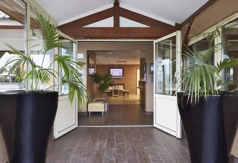 酒店 Hôtel Kyriad Caen Sud Ifs