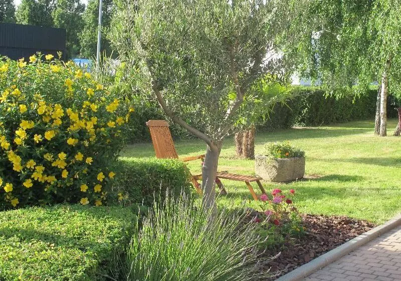 Sure Hotel By Best Western Rennes Chantepie Hôtel Rénové