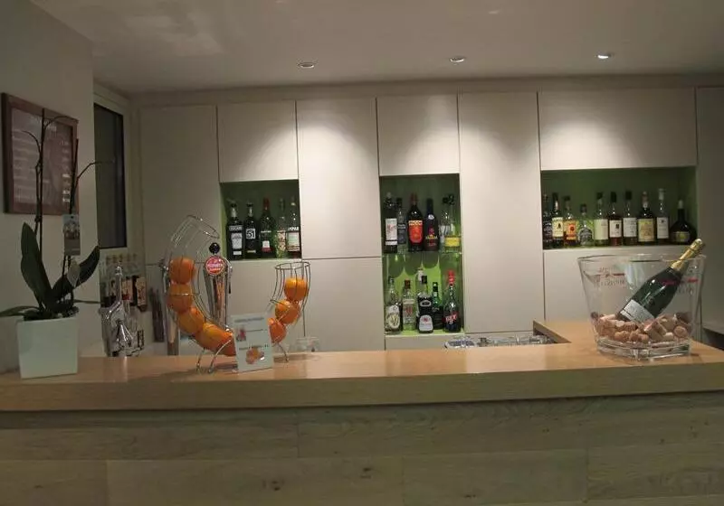 Sure Hotel By Best Western Rennes Chantepie Hôtel Rénové