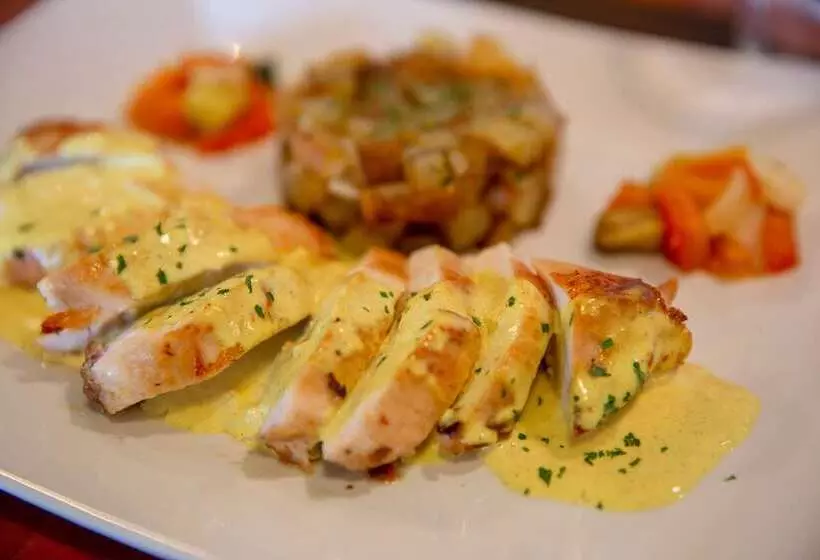 Отель The Originals City, Hôtel Orléans Nord