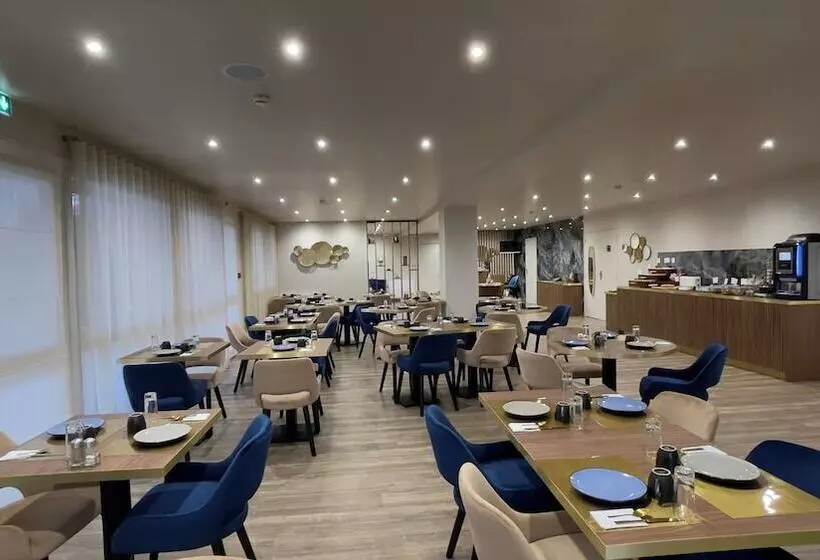 Отель The Originals City, Hôtel Orléans Nord