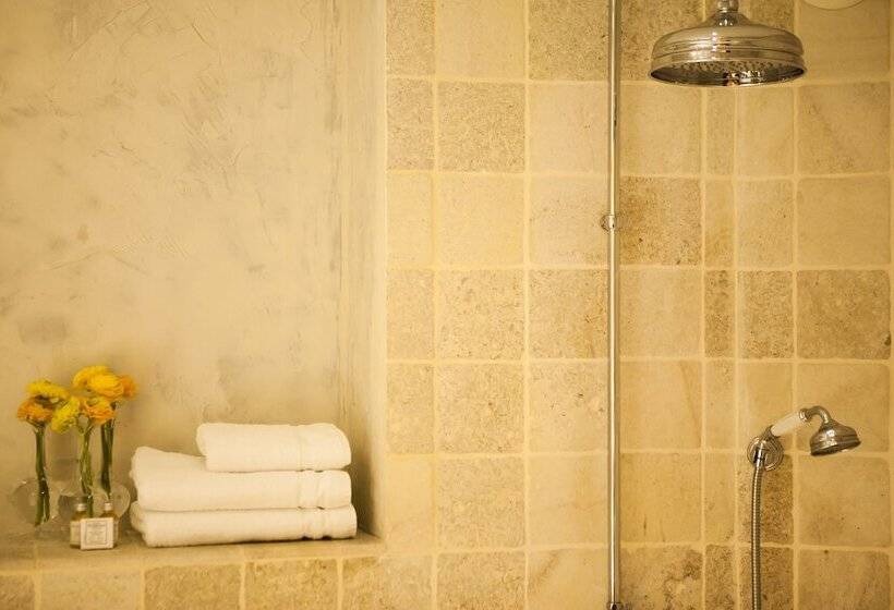 هتل Europe Saint Severin Paris Notre Dame