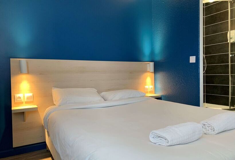 فندق Kyriad Direct Dreux