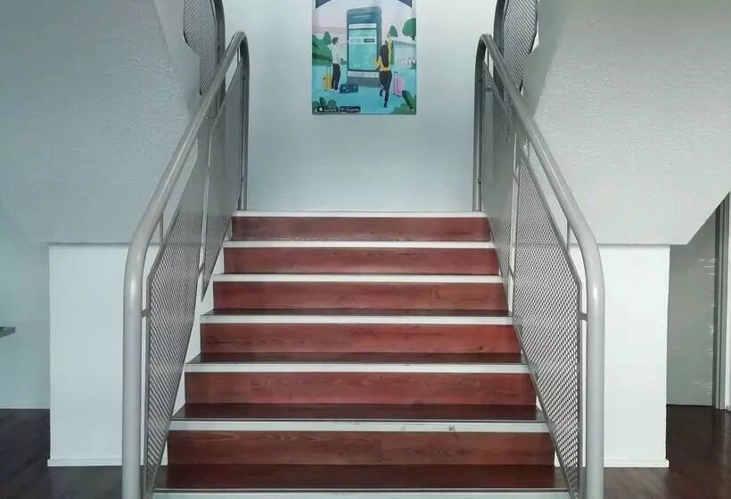 酒店 Kyriad Direct Dreux